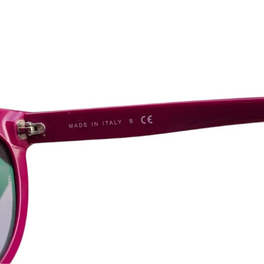 - Authentic Chanel Sunglasses - Picture 6 of 8